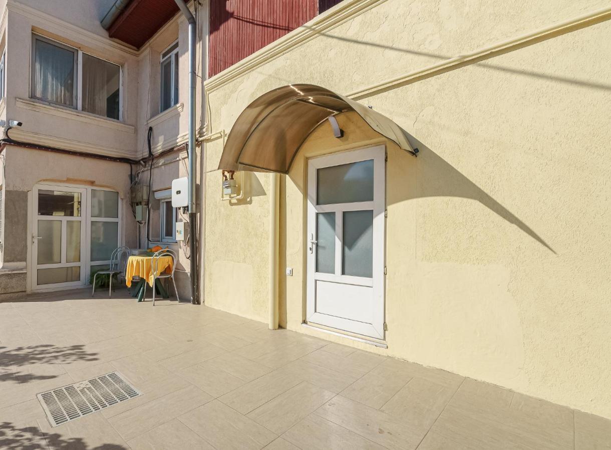 Stone Gate Apartment #3 Bukareszt Zewnętrze zdjęcie